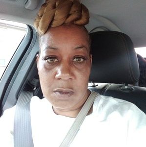 Meet your Posher, Tonya